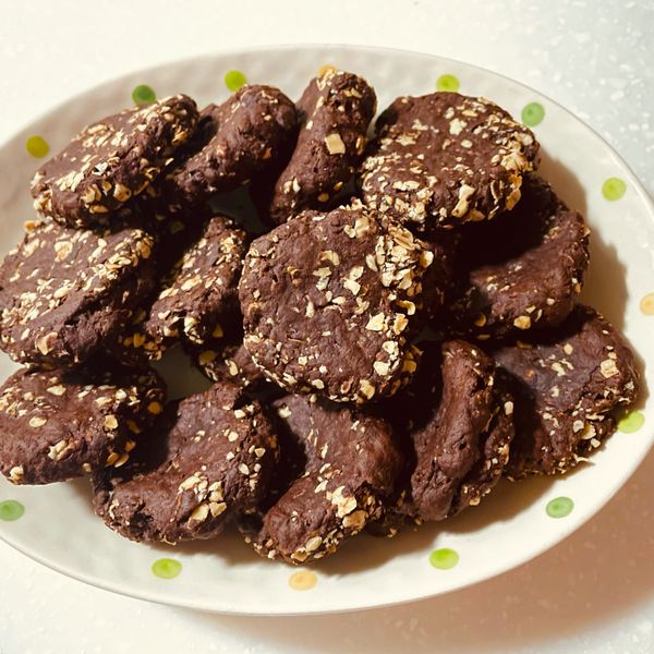 香蕉朱古力燕麥曲奇：陳子琳 一起做