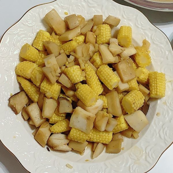 醬燒奶油杏鮑菇玉米筍 : yujun一起做