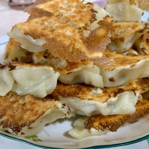 煎餃(冷凍水餃)：Carol Wei 一起做