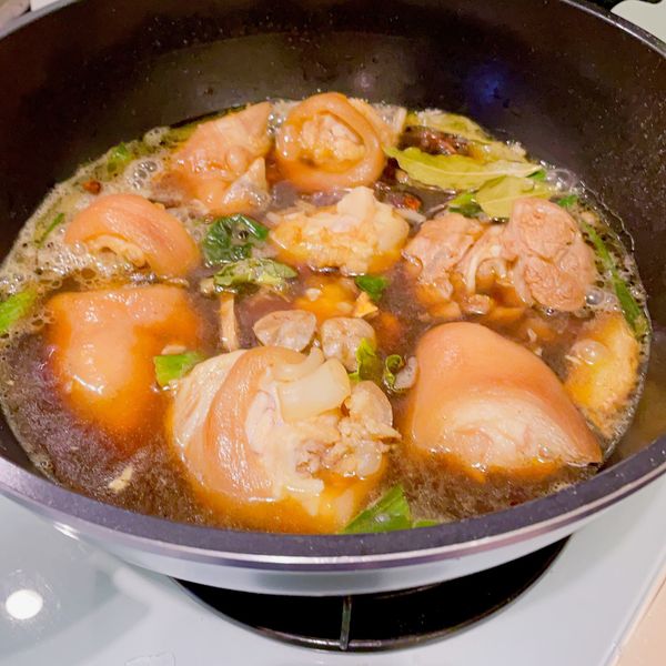 傳統滷豬腳 : Hikaru Lin一起做