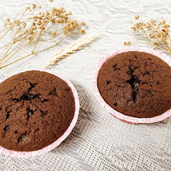 特濃巧克力杯子蛋糕：CHUN 一起做