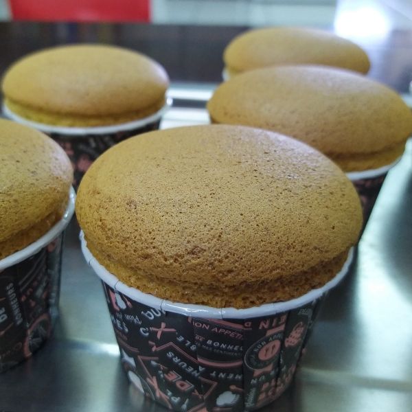 撞牆n次的戚風杯子蛋糕（附失敗案例分析） : Angela Ciou一起做