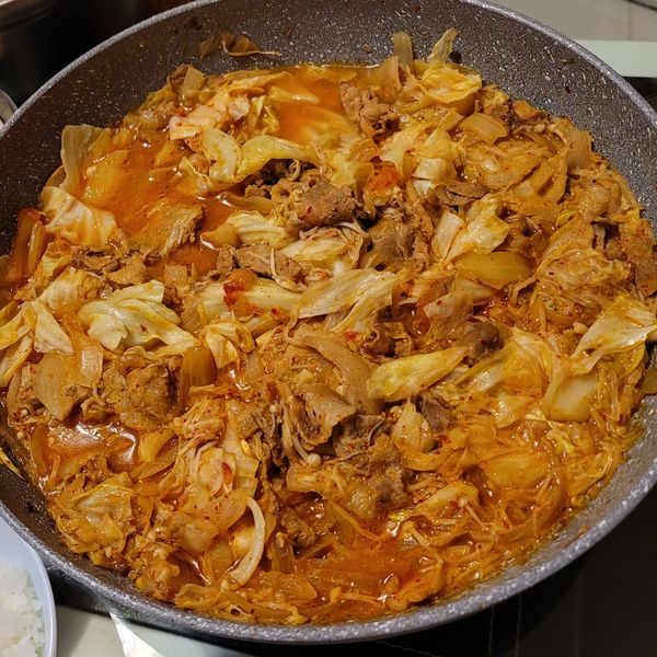 泡菜炒豬肉片 : 許家蓉一起做