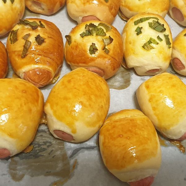 小熱狗麵包捲 : Kuanhung Lee一起做