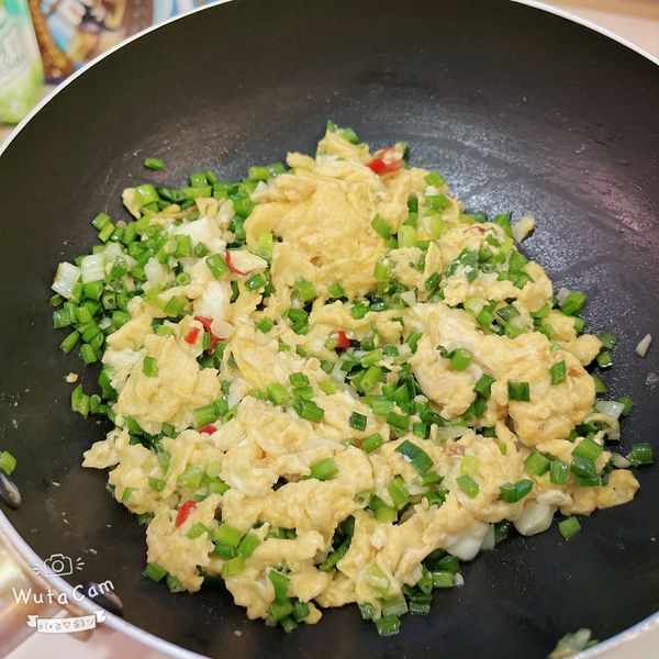 韭菜滑蛋【深夜食堂我也做了活動X鮮食家】：葉芊㚬 一起做