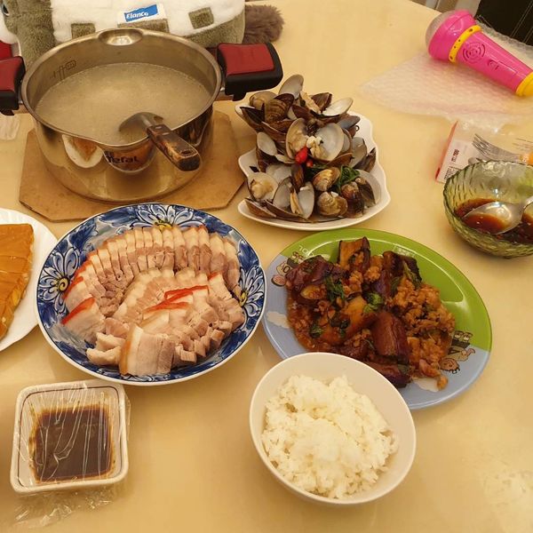 蒜泥白肉 : Lena Lai一起做