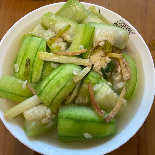 薑絲絲瓜 : Sandy Lee一起做