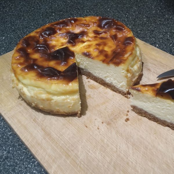 重乳酪蛋糕/起司蛋糕（6吋圓形烤模）：梁依玲 一起做