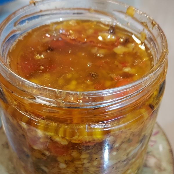 蒜蓉朝天辣椒醬 : Gail Peng一起做