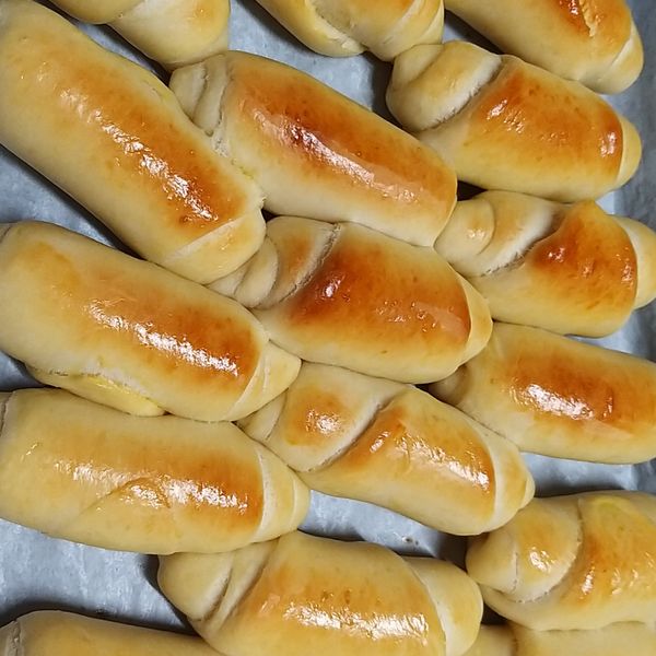 牛奶麵包捲 【低糖低油】：孫苑珍 一起做