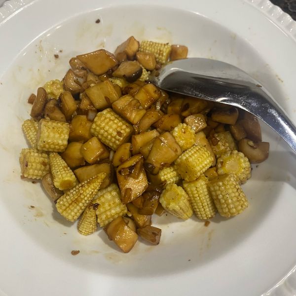 醬燒奶油杏鮑菇玉米筍 : LuLu Wu一起做