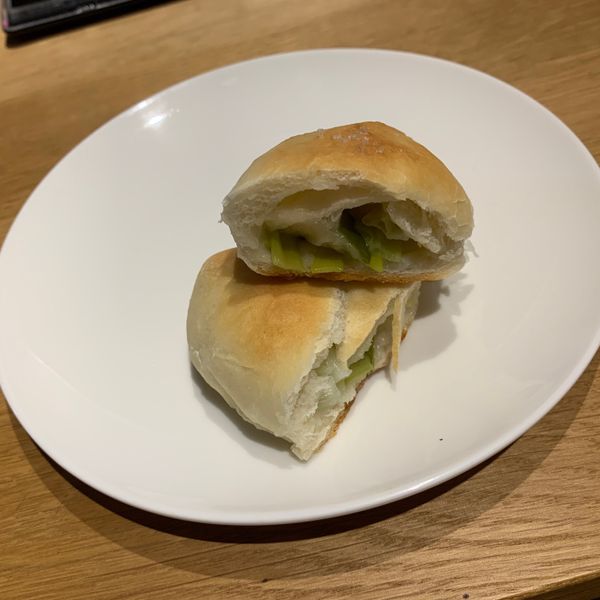 零失敗超人氣，鹽香味的蔥香奶油捲麵包。 : Alice Huang一起做