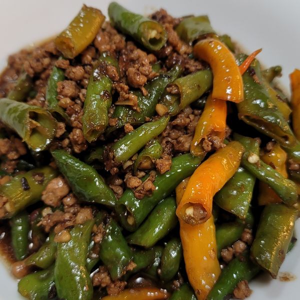 糯米椒炒肉末(不錯):羊羊 一起做