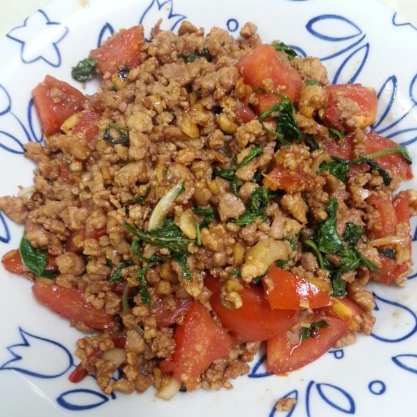 扒完三碗飯! 泰式打拋豬 食譜 : 蔡小雨一起做