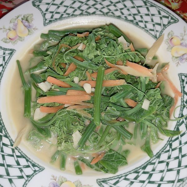 豆腐乳炒龍鬚菜 : 張小e一起做