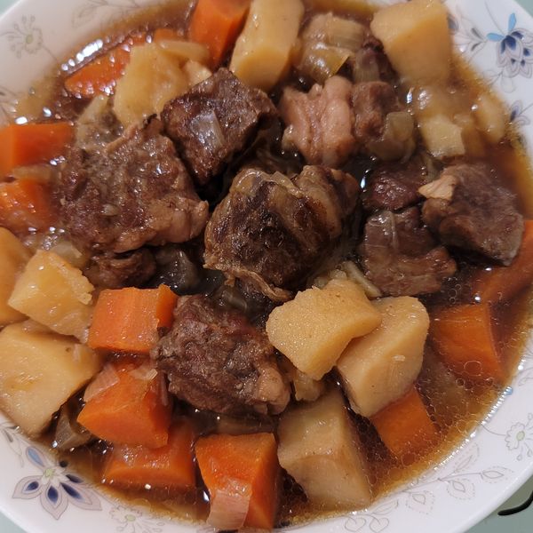 馬鈴薯燉肉_電鍋料理 : Rita  Lin一起做