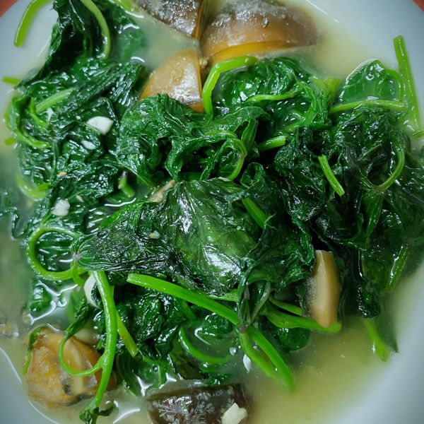 皮蛋地瓜葉 : 靚靚一起做