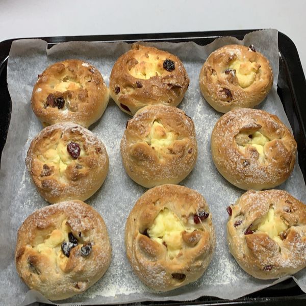 🧀️蔓越莓乳酪麵包🧀️ : 李心茹一起做