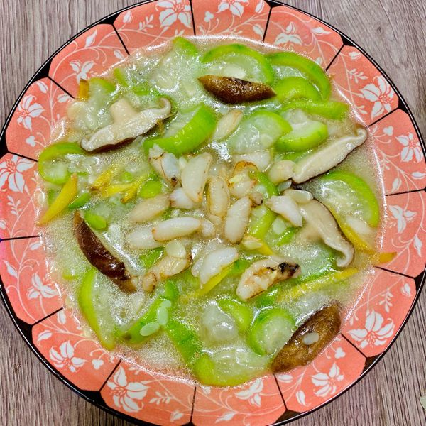 蟹管肉絲瓜 : 芸❤️一起做