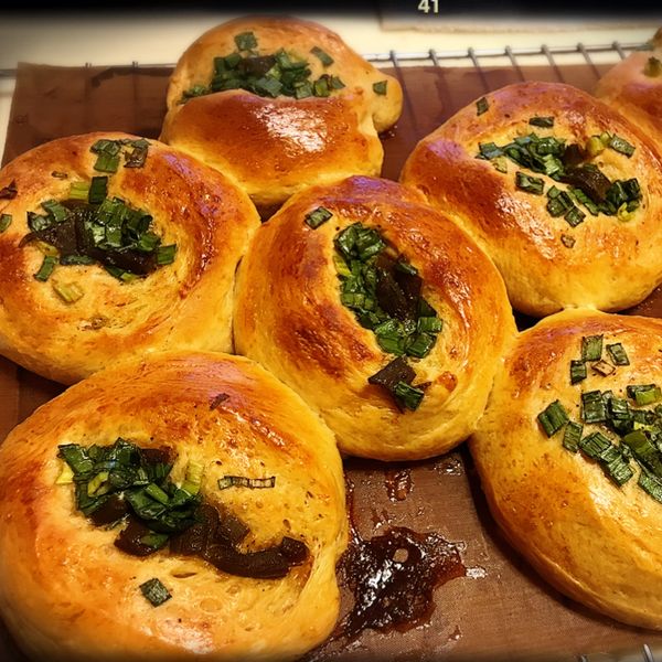 香蔥鹹麵包：Cicada Wang 一起做