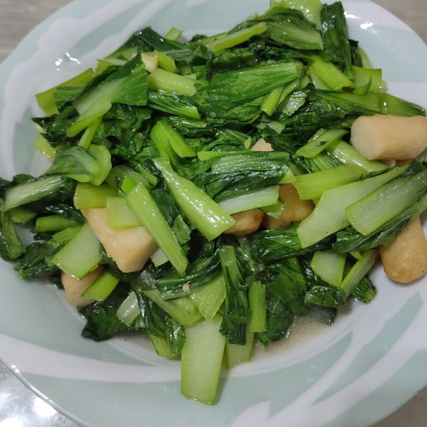 甜不辣炒青江菜~~^-^(素食) : 張志偉一起做