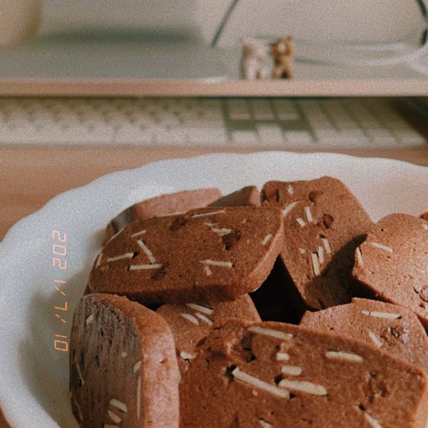 巧克力杏仁餅乾：Wu Wei Cyun 一起做