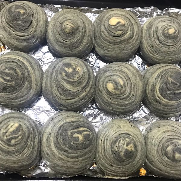 黑芝麻酥餅（麻糬夾心）🔗含影音實作連結：obto83 一起做