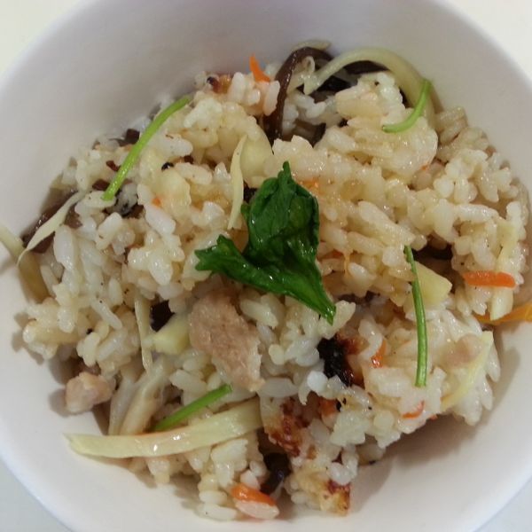 時間淬釀的甘露之味--日式十錦炊飯 : 賴慧儒一起做