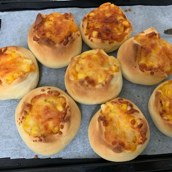 玉米起司麵包 :  蔡一起做