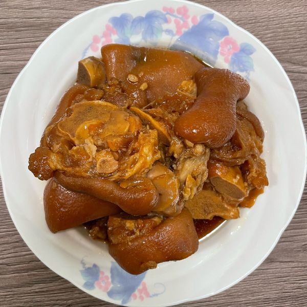 滷豬腳一鍋到底超簡單第一次就成功 : Nini一起做