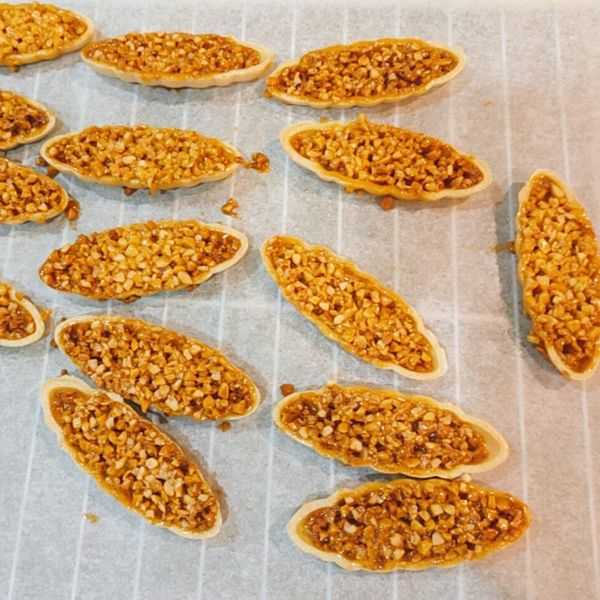 undefined：何盈玉 一起做