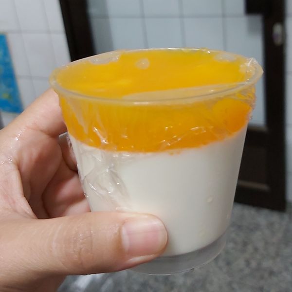 芒果鮮奶酪（非素食） : hippo mama一起做