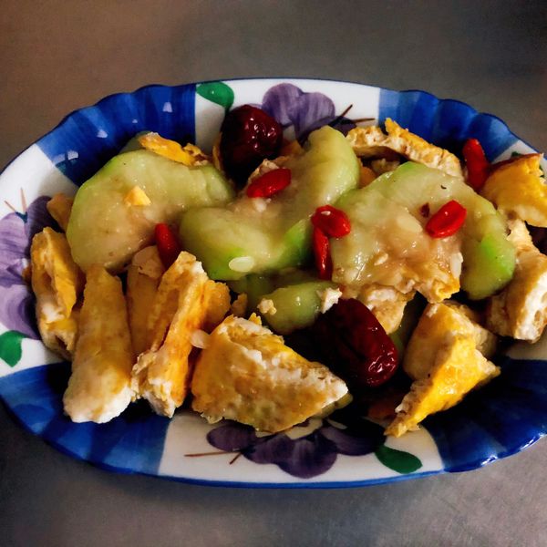 懶人料理 - 絲瓜炒蛋：Wendy  一起做