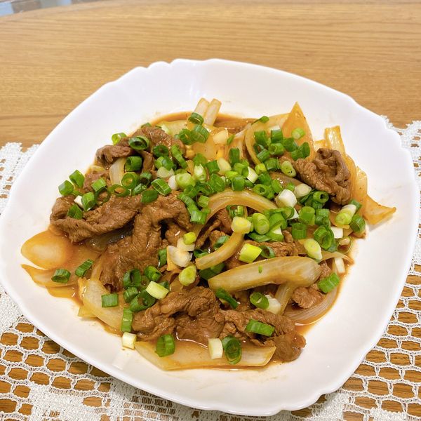 洋蔥炒牛肉 : OO一起做