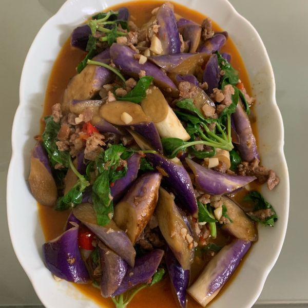 塔香肉醬燒茄子【教你茄子如何不變黑？】：林曉梅 一起做