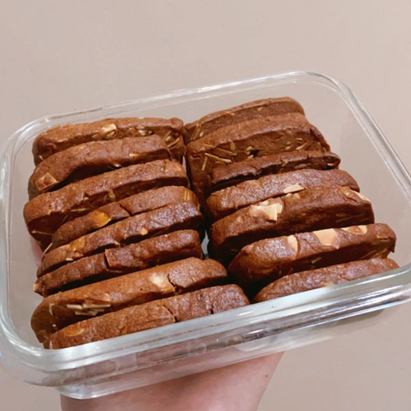 可可杏仁酥脆餅乾 : 涵一起做