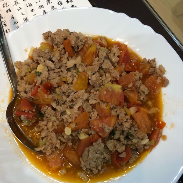絞肉炒蕃茄 : Yun-Rue Huang一起做