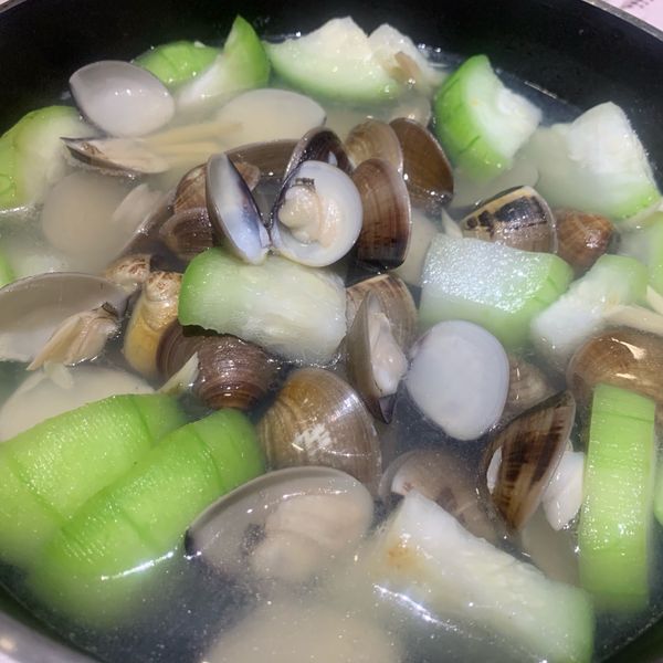 絲瓜蛤蜊湯 : ～蹺班妹妹～一起做