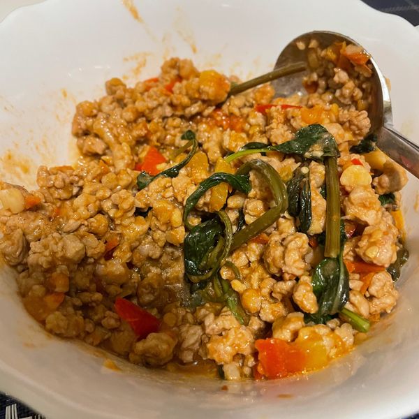 泰式打拋豬：陽子瓜 一起做