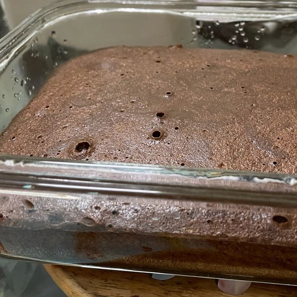 兩種材料「巧克力蛋糕」一次學會、濃郁好吃 : Huan Hua Liu一起做