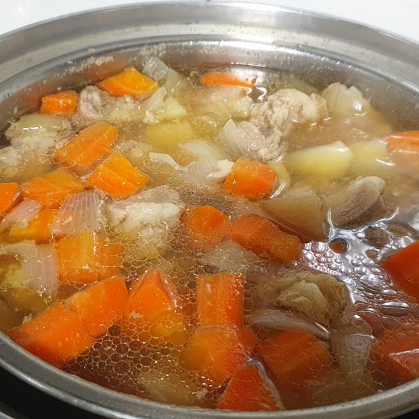 懶人馬鈴薯燉肉 : 瑄一起做