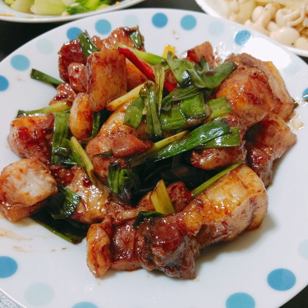 蔥爆豬五花肉 : 婷婷一起做