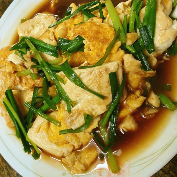 韭菜炒豆腐雞蛋 : 靚靚一起做