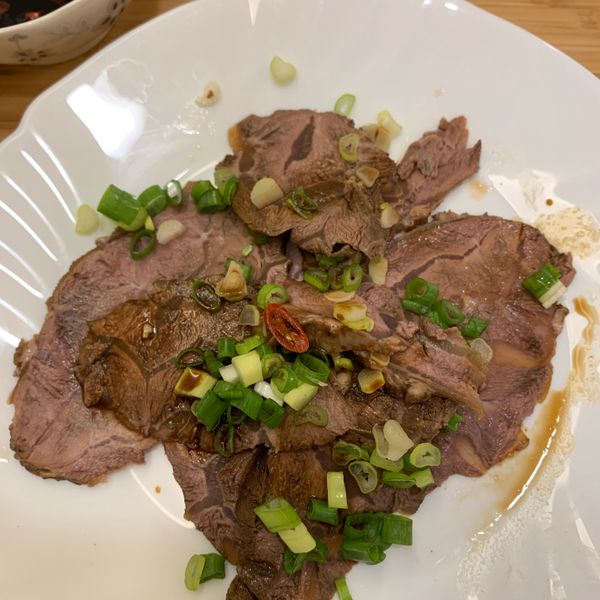 電鍋滷牛腱🥢:周凱莉 一起做