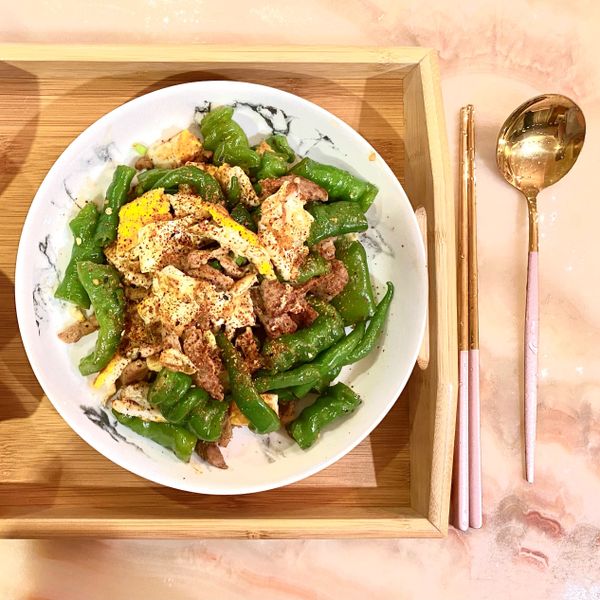 糯米椒炒蛋 : Jasmine Lee一起做