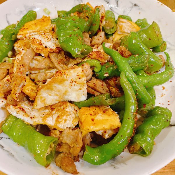 糯米椒炒蛋 : Jasmine Lee一起做