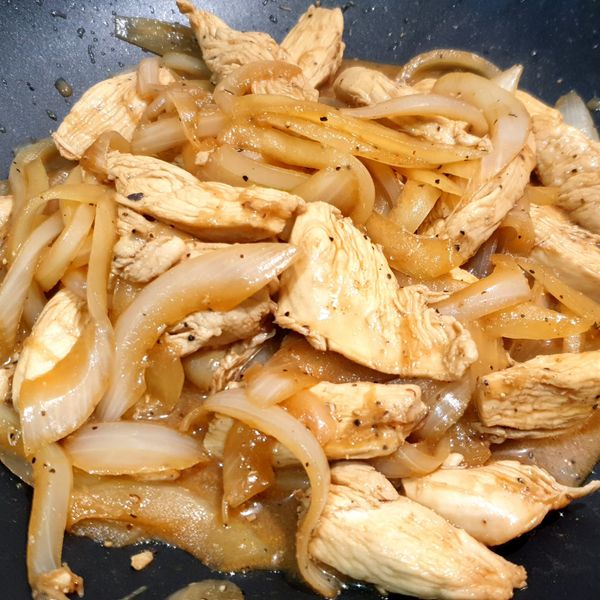 黑胡椒雞柳：+0 一起做