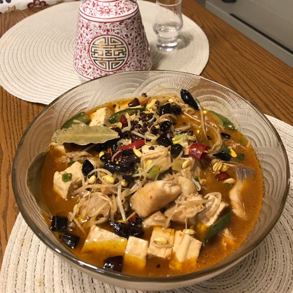 新書搶先看～道地川味麻辣水煮魚：雙魚學做菜 一起做