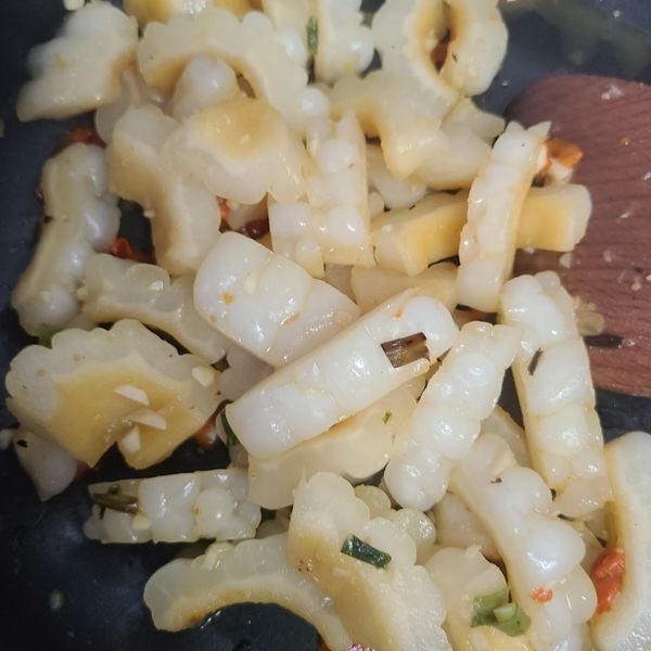 清炒苦瓜：Hannah 一起做