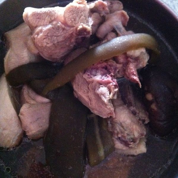 溫暖~剝皮辣椒雞湯：林子瓔 一起做